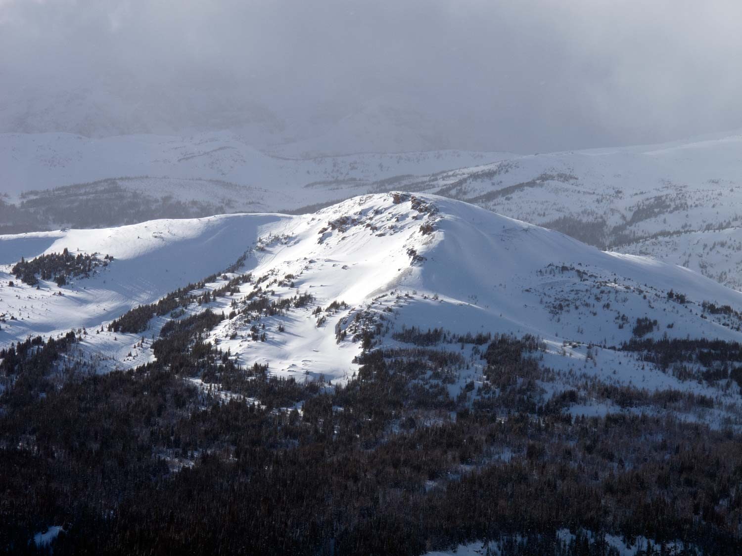 A good view of Wawa Ridge from Haze Hill.